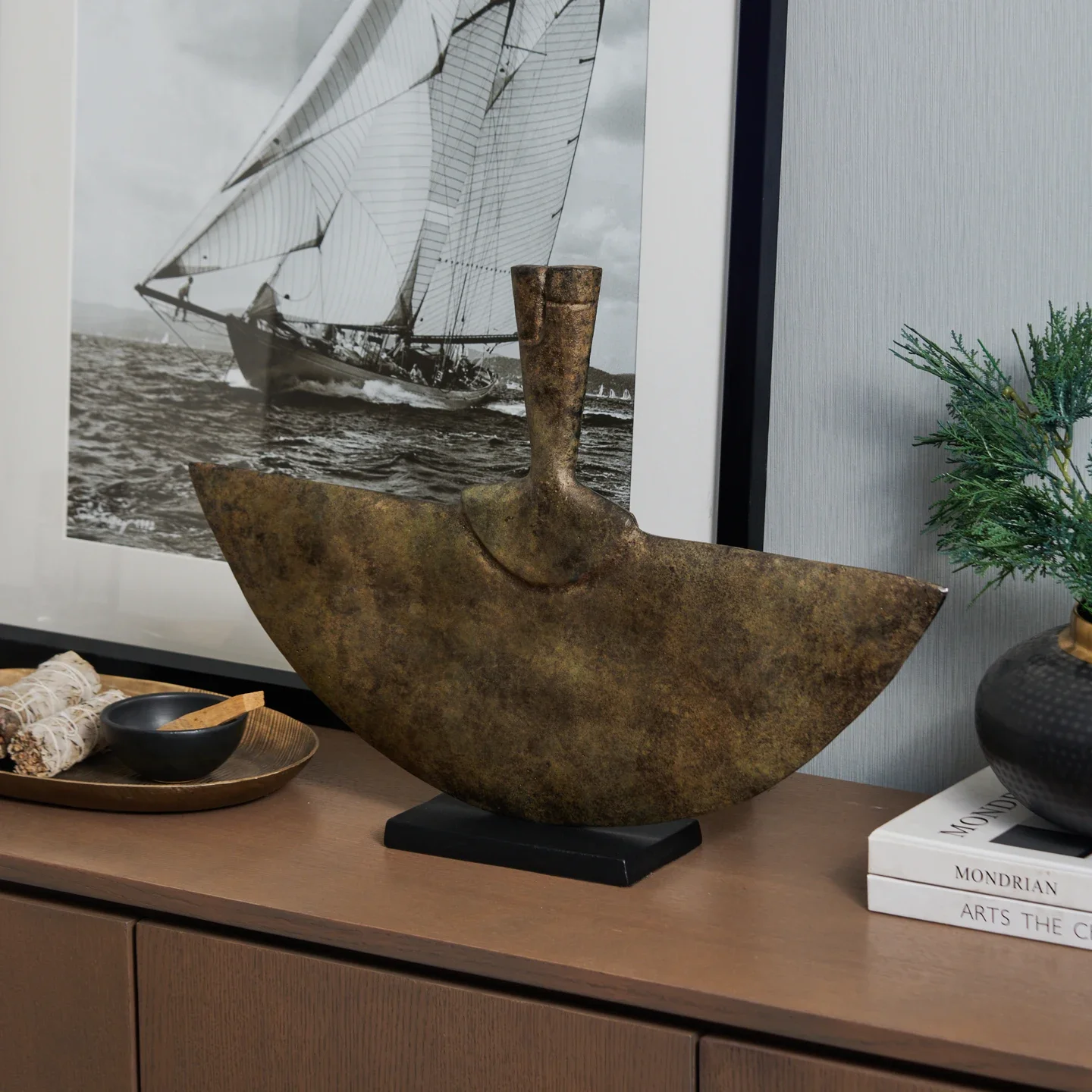 Nordic Luxury Shell Nightstand - огляд і ціна Resin Art Coffee Table