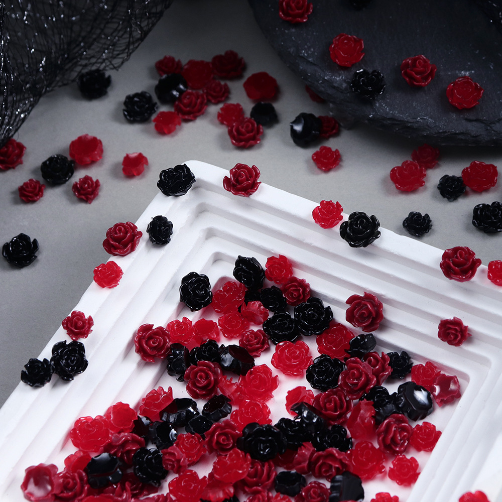 100pcs Red & Black Resin Rose  - огляд і ціна Resin Art Rose Petals